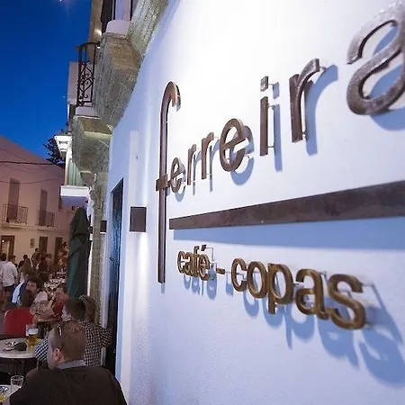 Ferreira Boutique كونيل ذي لا فرونتيرا